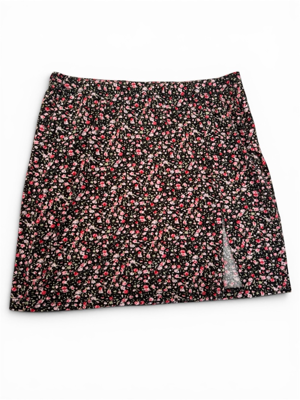 SHEIN Black Mini Skirt with Pink Floral Print